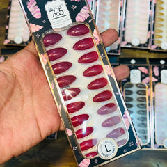 7To5 Talklee Matte Artifical Nails With Free Stickers