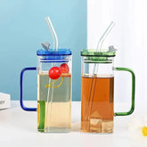 Square Glass Cups with Lids and Straws