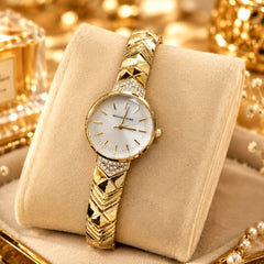 MICHAELKORS Diamond Cut Glass Watch With Box