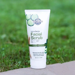 Hollywood Style Ultra Gentle Facial Scrub – 150ml
