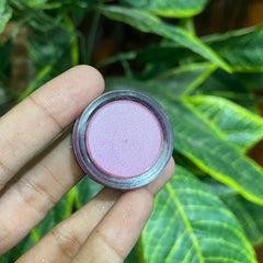 MAC Shimmer Eye Paint – Intense Shine & Bold Color