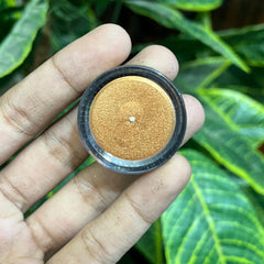 MAC Shimmer Eye Paint – Intense Shine & Bold Color