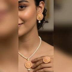PEARL Locket Set