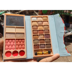 Mocallur Folding Nude Color Eyeshadow Kit