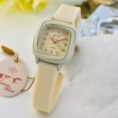 FT Women's Square Cushion-Shaped Quartz Fashion Watch