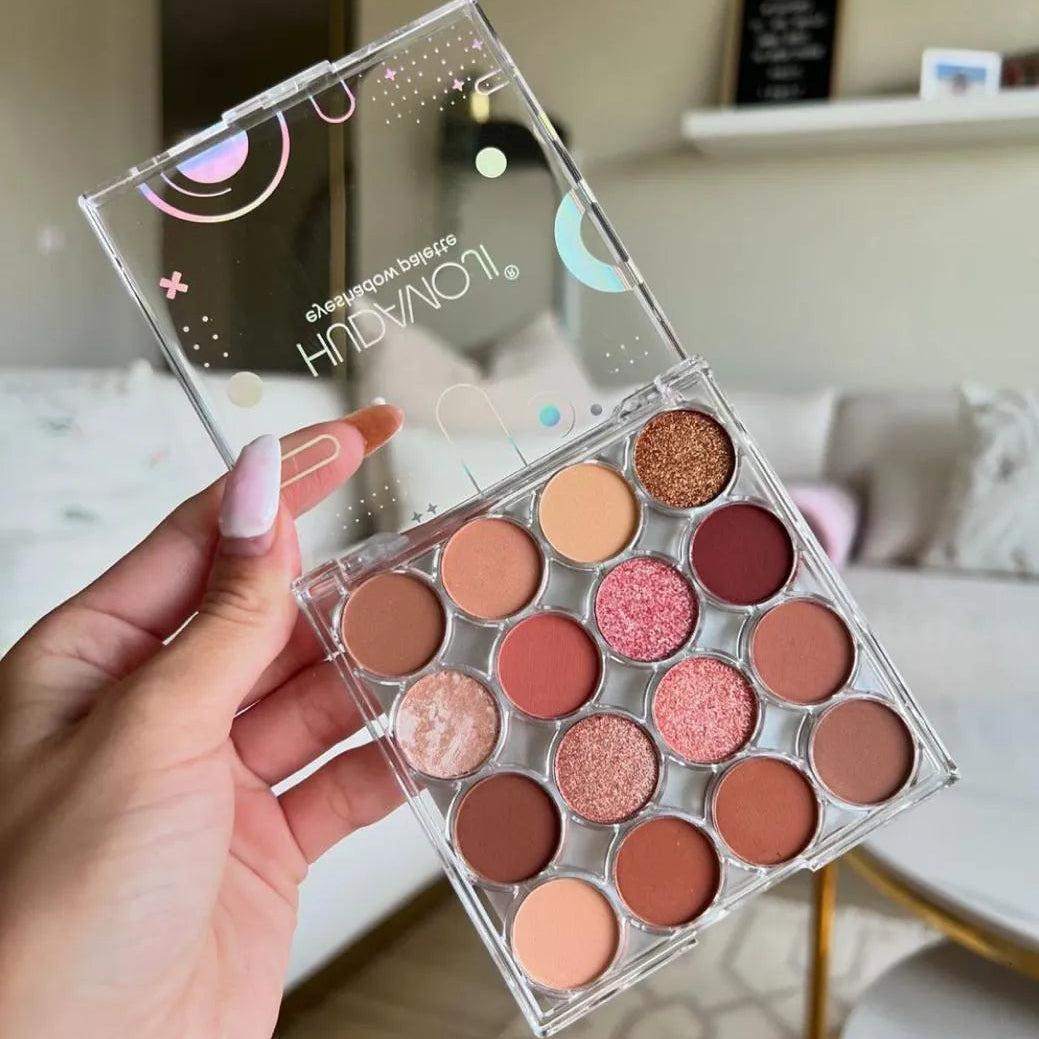 Hudamoji Fashion Eyeshadow Palette -  16 Colors