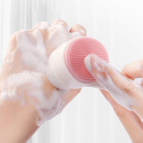 3D Double Sides Multifunctional Silicone Massage Brush