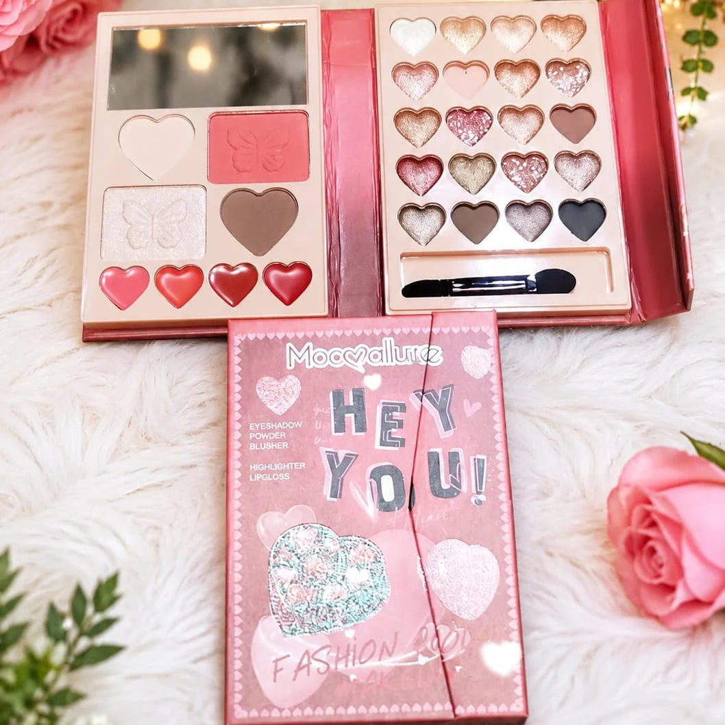 Mocallure Hey You! Multi Use Makeup Palette