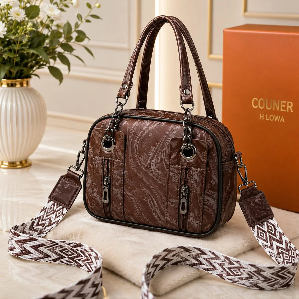 COUNER H LOWA Textured Shoulder Bag