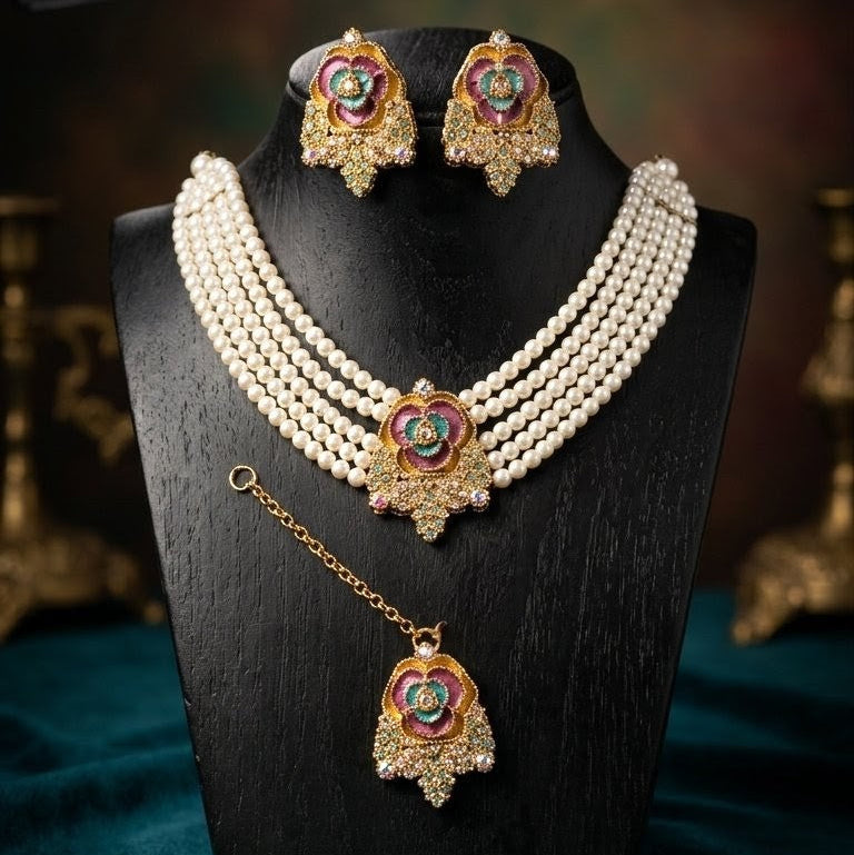 Floral Trending Choker Necklace Set – Luxury Oxidized Design