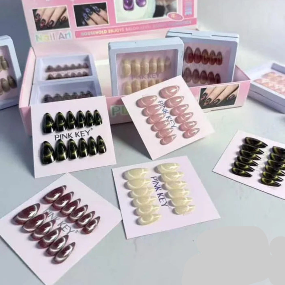 PINK KEY Cat Eyes Press On Nails