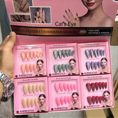 Romantic Myth Almond Style Cat's Eye Nails