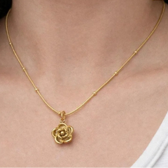 Gold Rose Pendant Snake Chain Necklace
