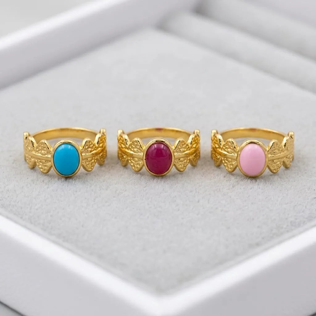 Oval Stone Leaf Band Ring