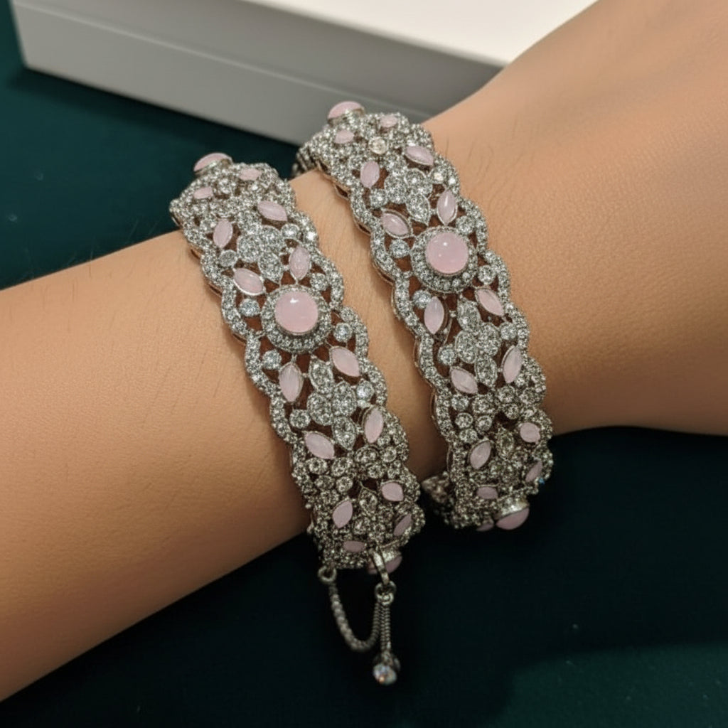 Manjos Bangles 2 Pcs Set – Elegant Traditional Style