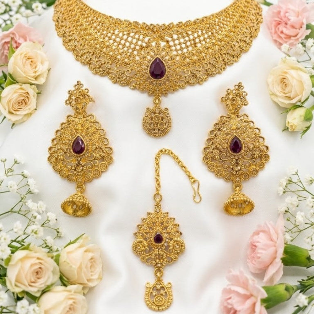 Traditional South Indian bridal choker set