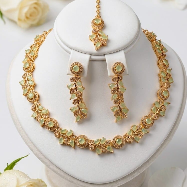 Elegant  Cubic Zirconia Leaf Design Jewelry Set
