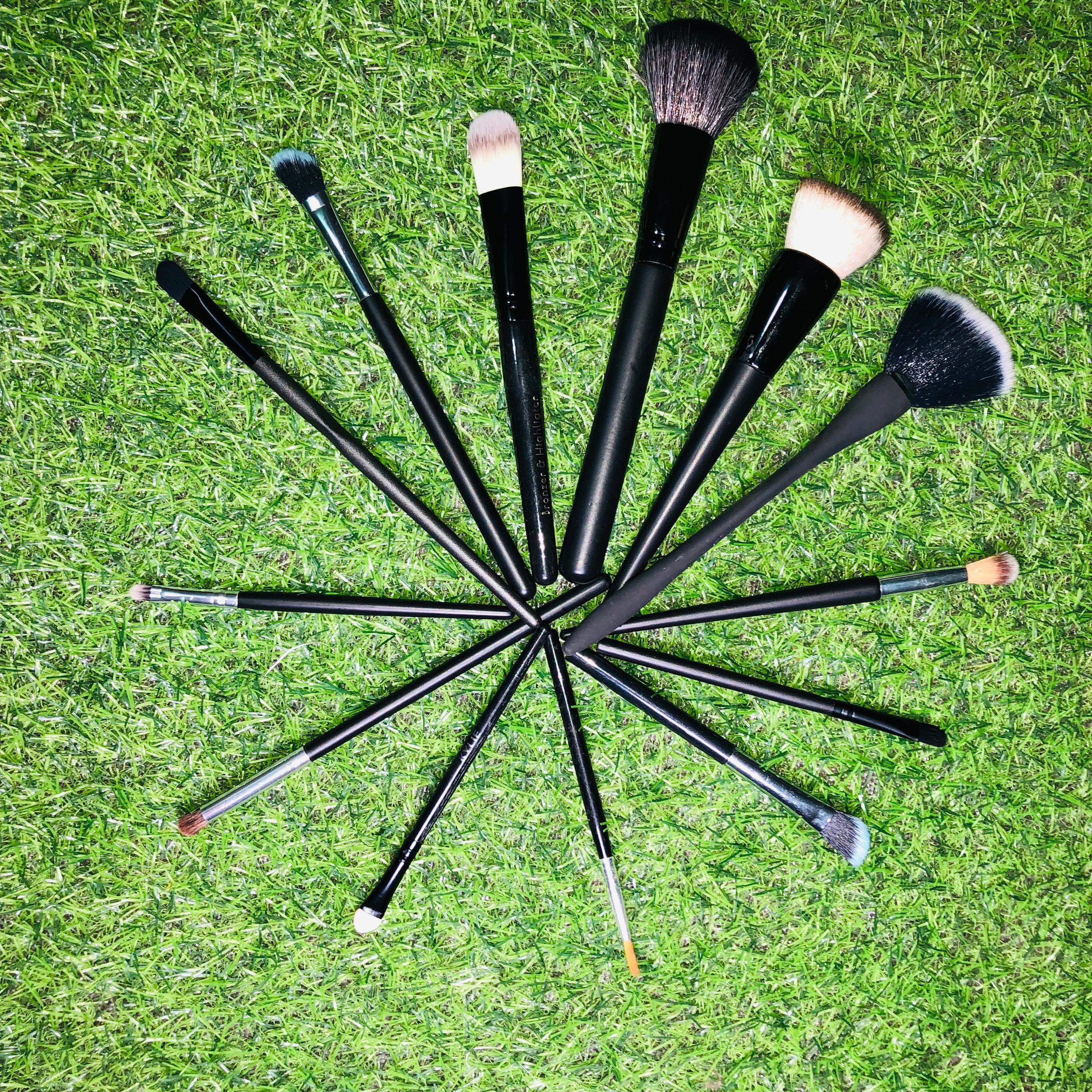 L'ORÈAL Premium Makeup 13 pcs Brush Set