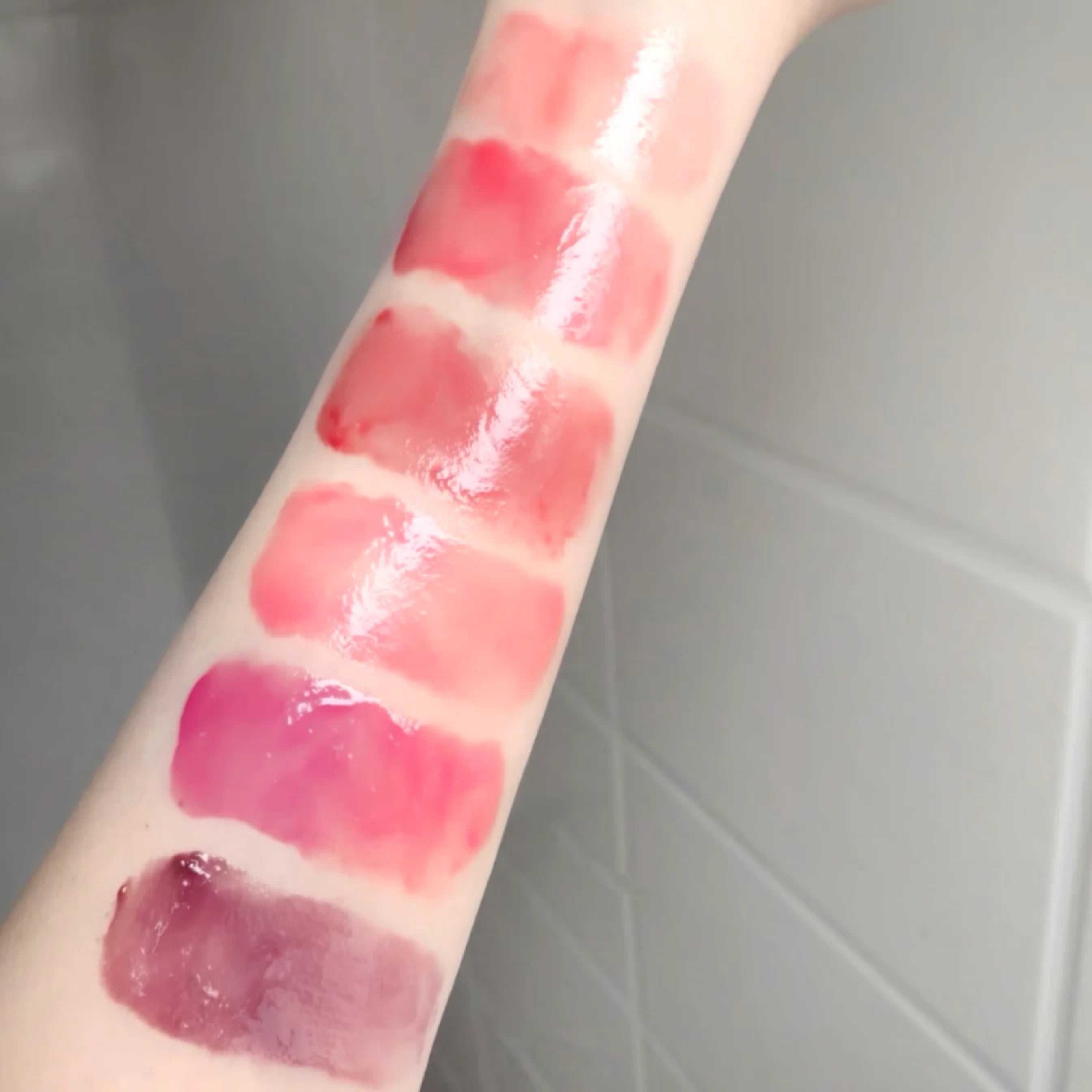 Rotating-Translucent Jelly Tint