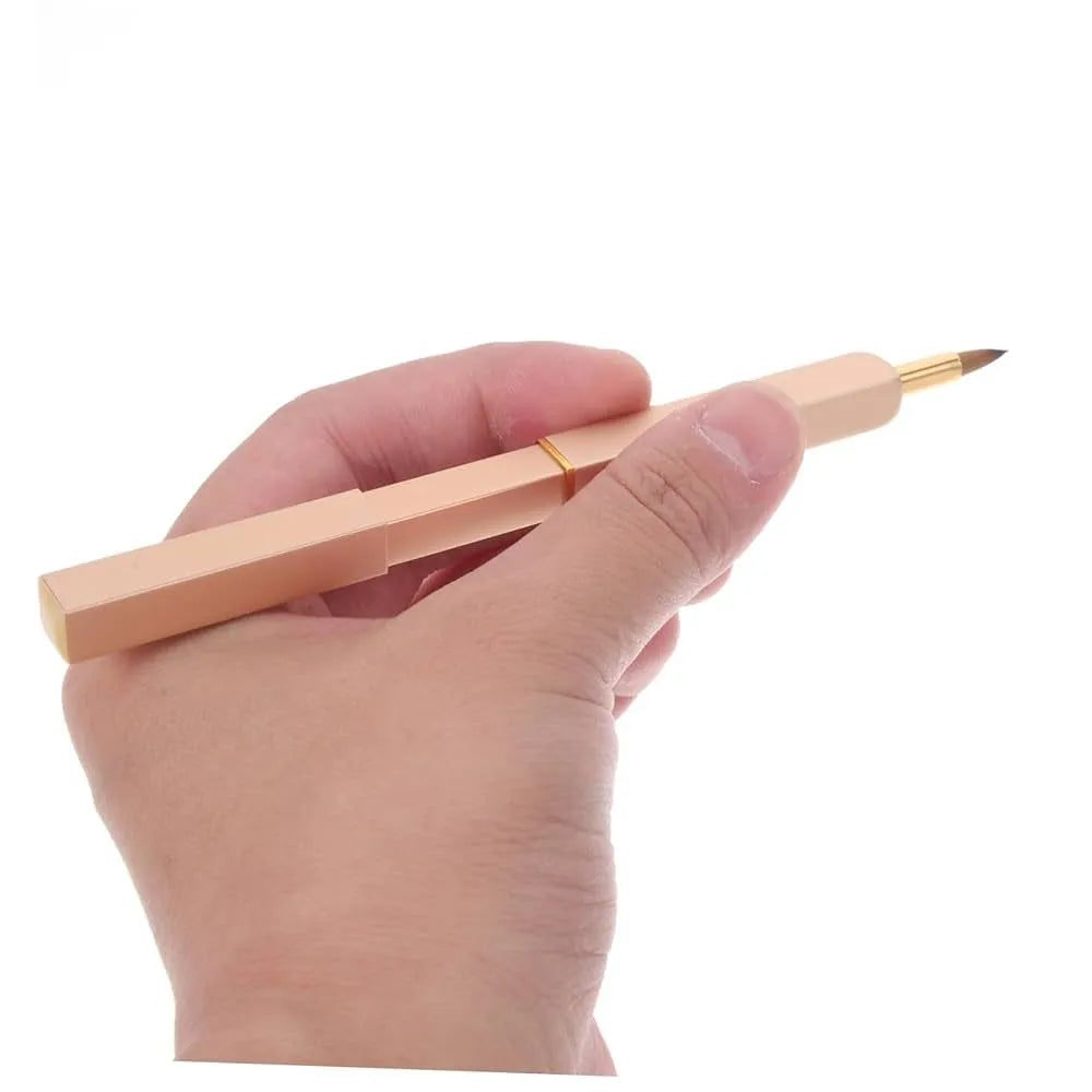 1 PCS Lip Brush – Professional Makeup Applicator