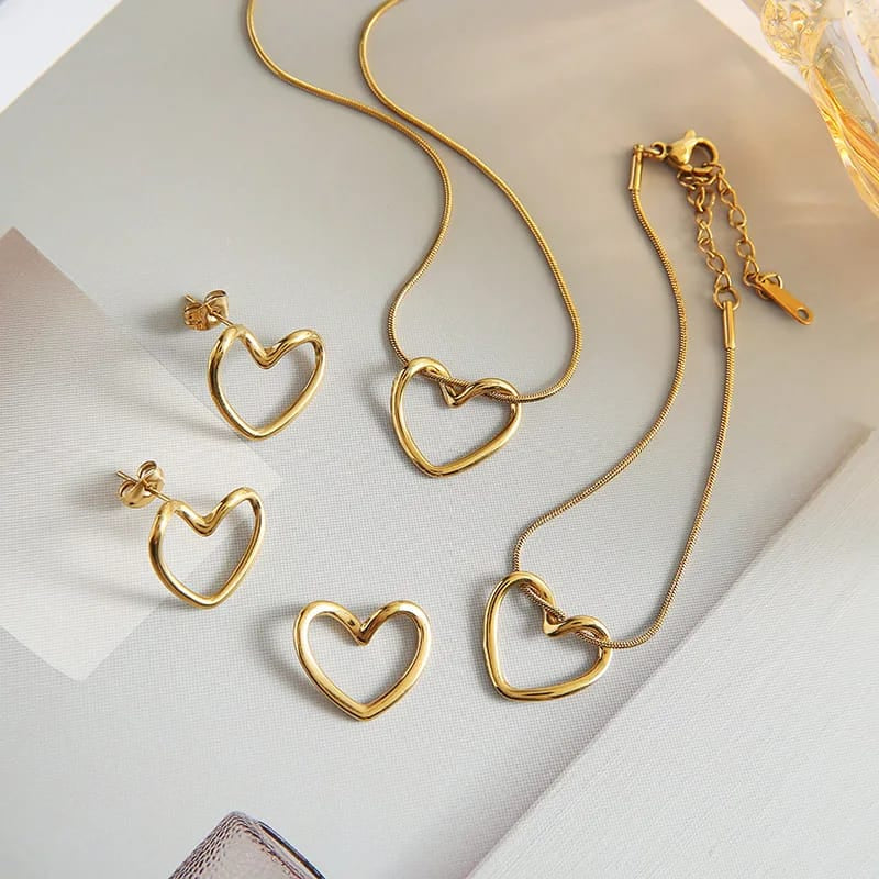 Golden Heart Jewelry Set