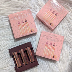 Charlotte Tilbury's  Iconic Mini Lip Trio Kit