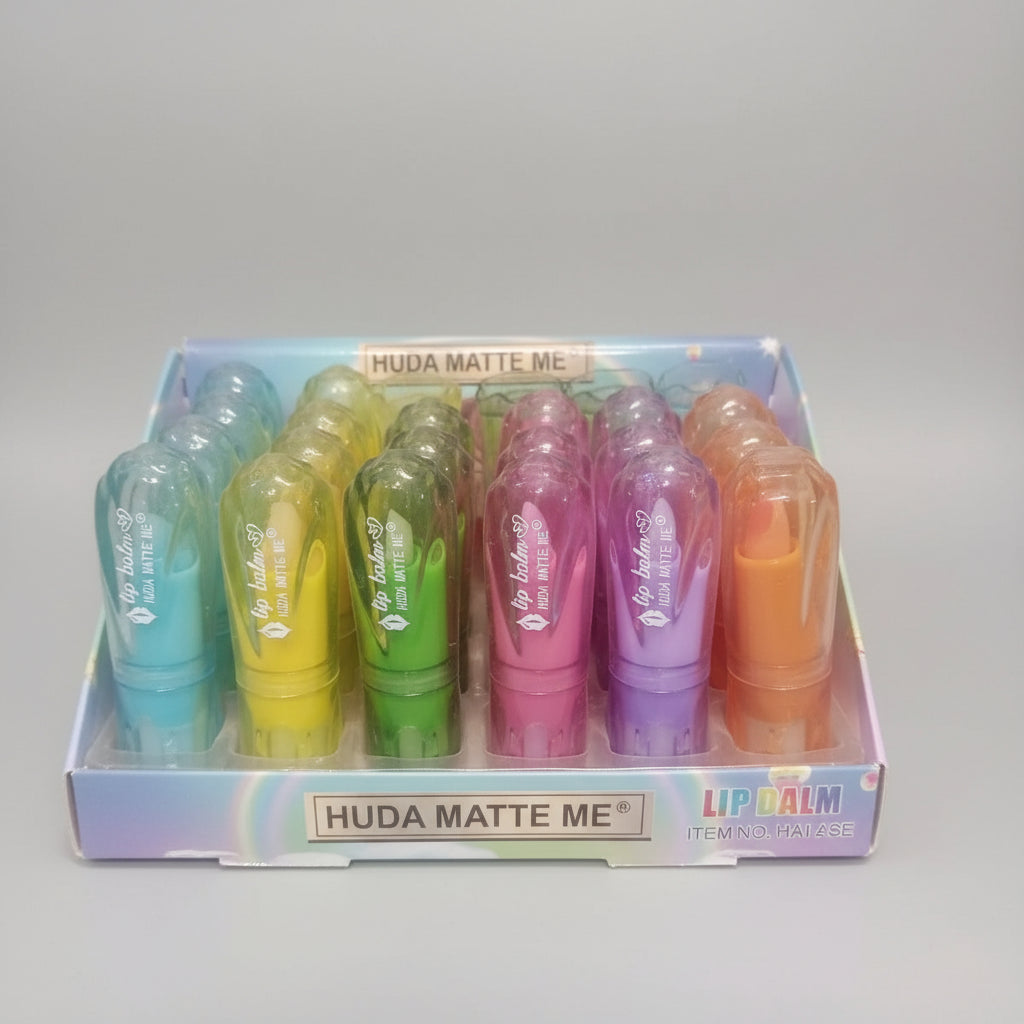 HUDA MATTE ME Lip Balm