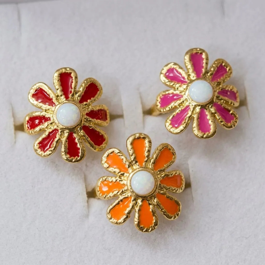Gold Plated Enamel Daisy Flower Ring