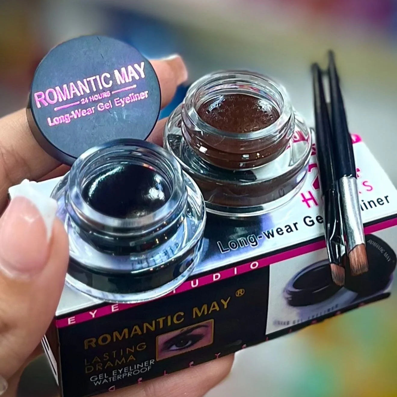 Romantic May 24 Hours Long Wear Gel Eyeliner
