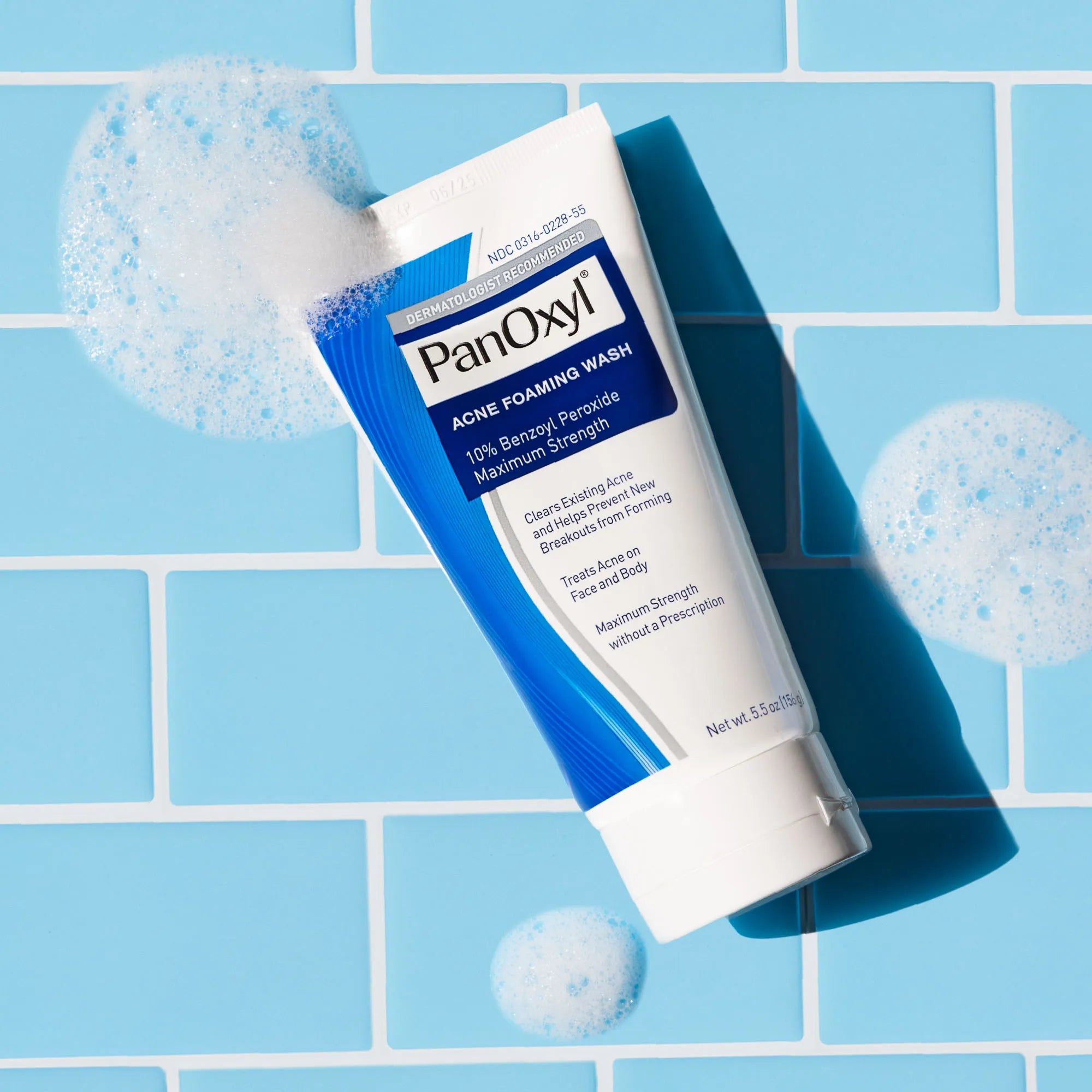 PanOxyl 10% Benozyl Peroxide Facewash For Acne And Pimples 156g