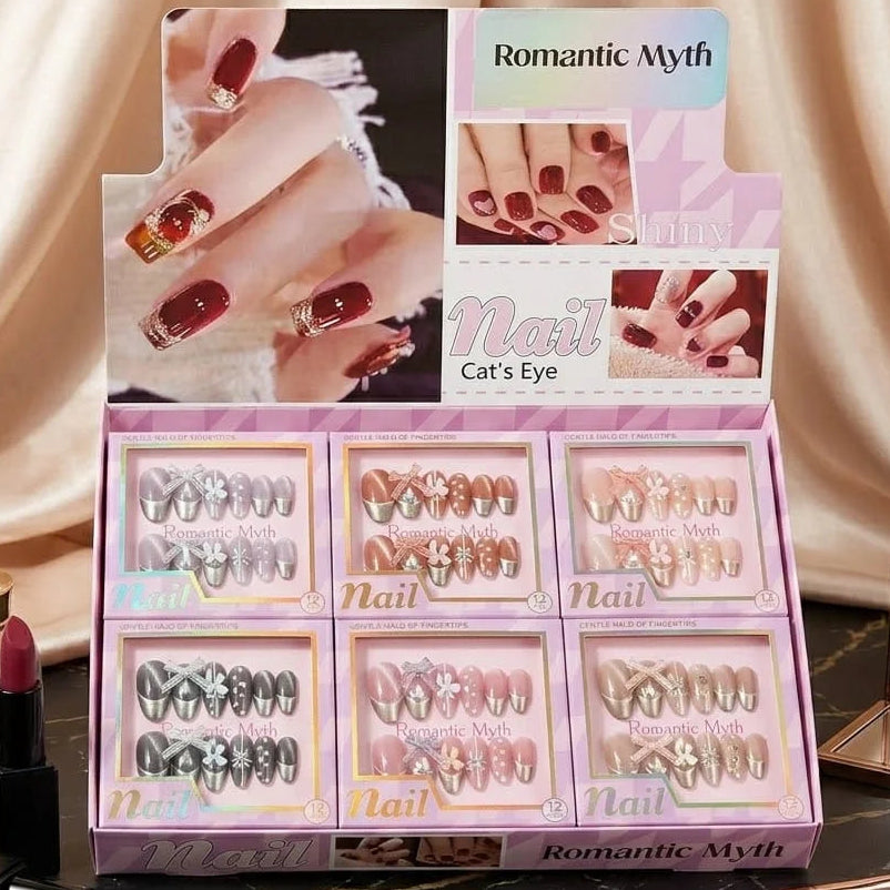 Romantic Myth Shiny Cat's Eye Nails