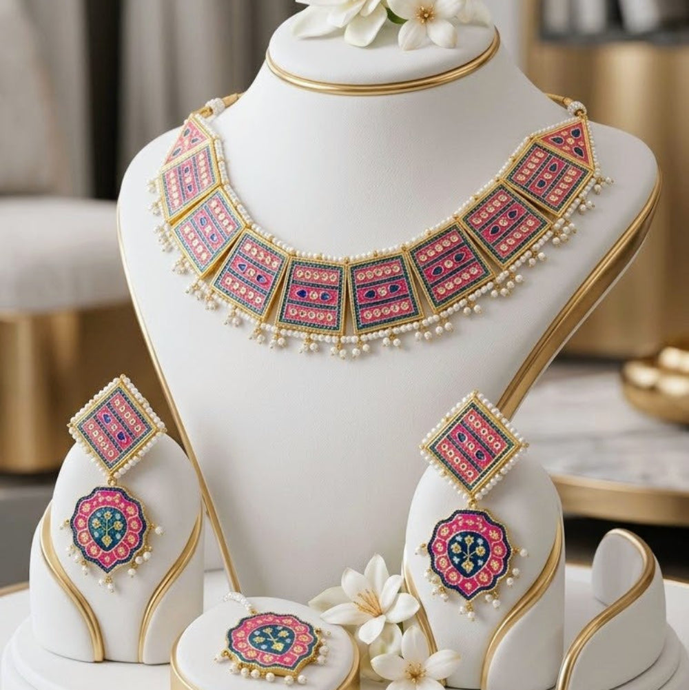 Mena pal Choker Necklace