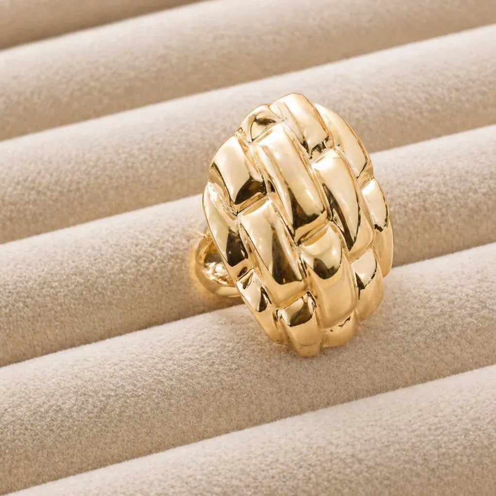 Gold Braided Oval Ring