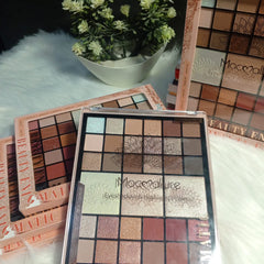 Mocallure Eyeshadow + Highlighter palette