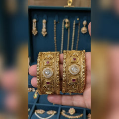 Zircon Work High Quality Rajwari Gold Bangles