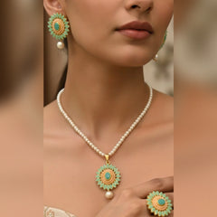 PEARL Locket Set